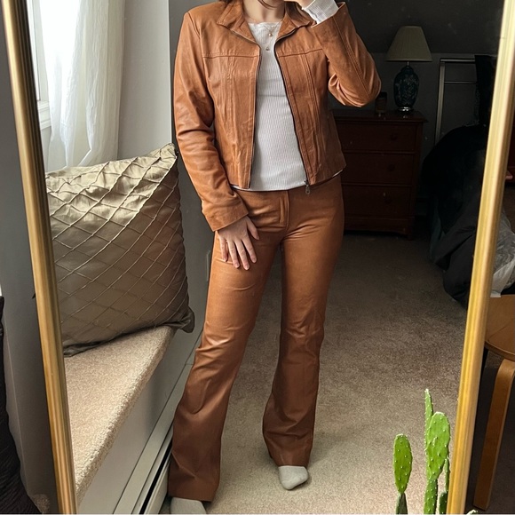 Vintage Brown Leather Matching Set - Picture 2 of 13